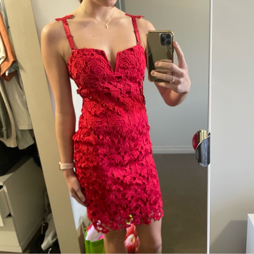 Guess dress size medium